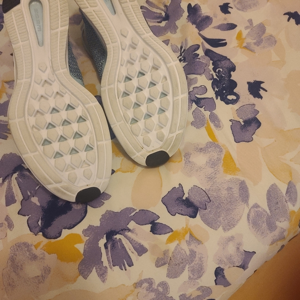 Nike Zoom Strikes - Picture 5 of 5